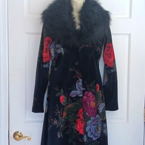 H&M Vintage floral velvet coat faux fur collar in black